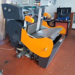 June 2018 : Installation of new Hot stamp foil machine Guangya Tymc 750 in Reggio Emilia- Italy